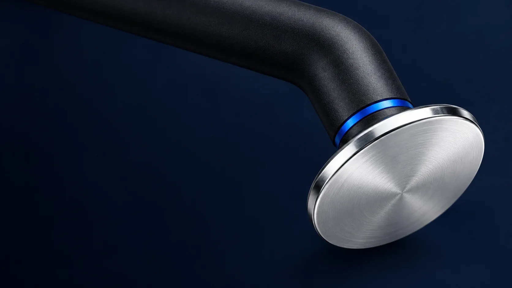 Macro di un elettrodo della dotazione Tecar con anello blu